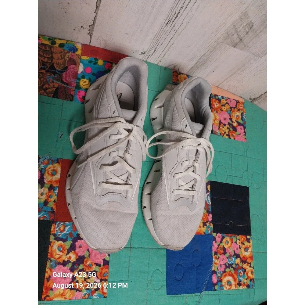 100033396 WOMENS REEBOK ZIG DYNAMICA 4 Size 10 Gray